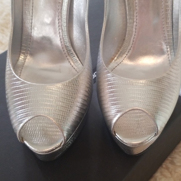 Nib peeptoe metallic Dolce & Gabbana heels sz39 - Picture 7 of 8